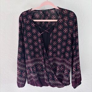 Harlowe & Graham Faux Wrap Long Sleeve Geometric‎ Print Blouse. Size M.